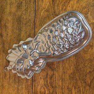 VINTAGE MCM 60s Pineapple Jello Jelly Mold Wall Hanging Decor